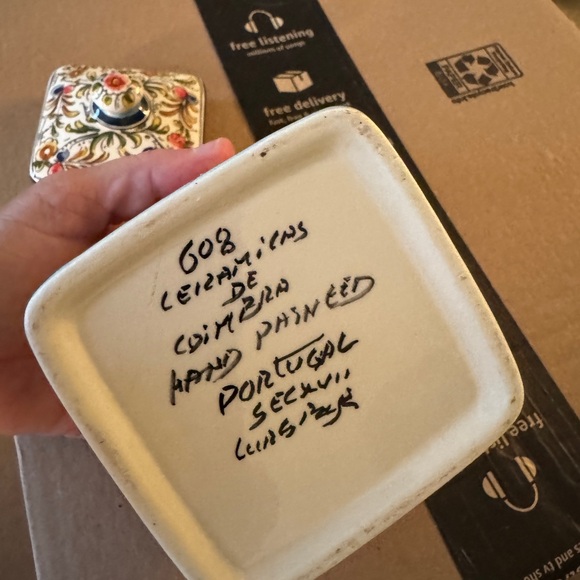 Colorful Ceramic Decorative Box - Picture 5 of 8